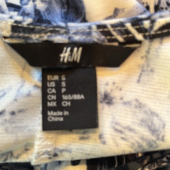 NWOT Blue & White Floral Sundress - Picture 7 of 8